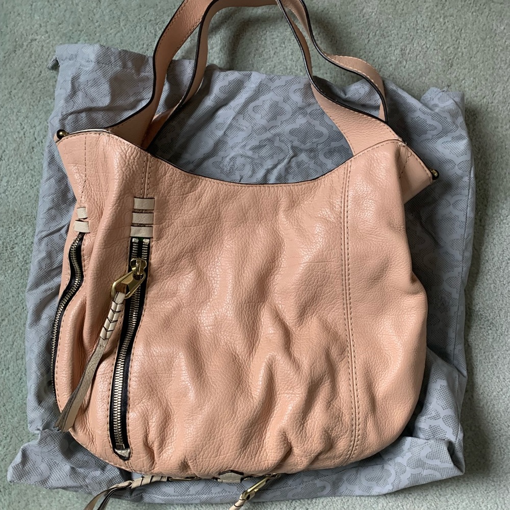 orYany Bag used twice! Beautiful leather bag. Great Valentines gift ❤️